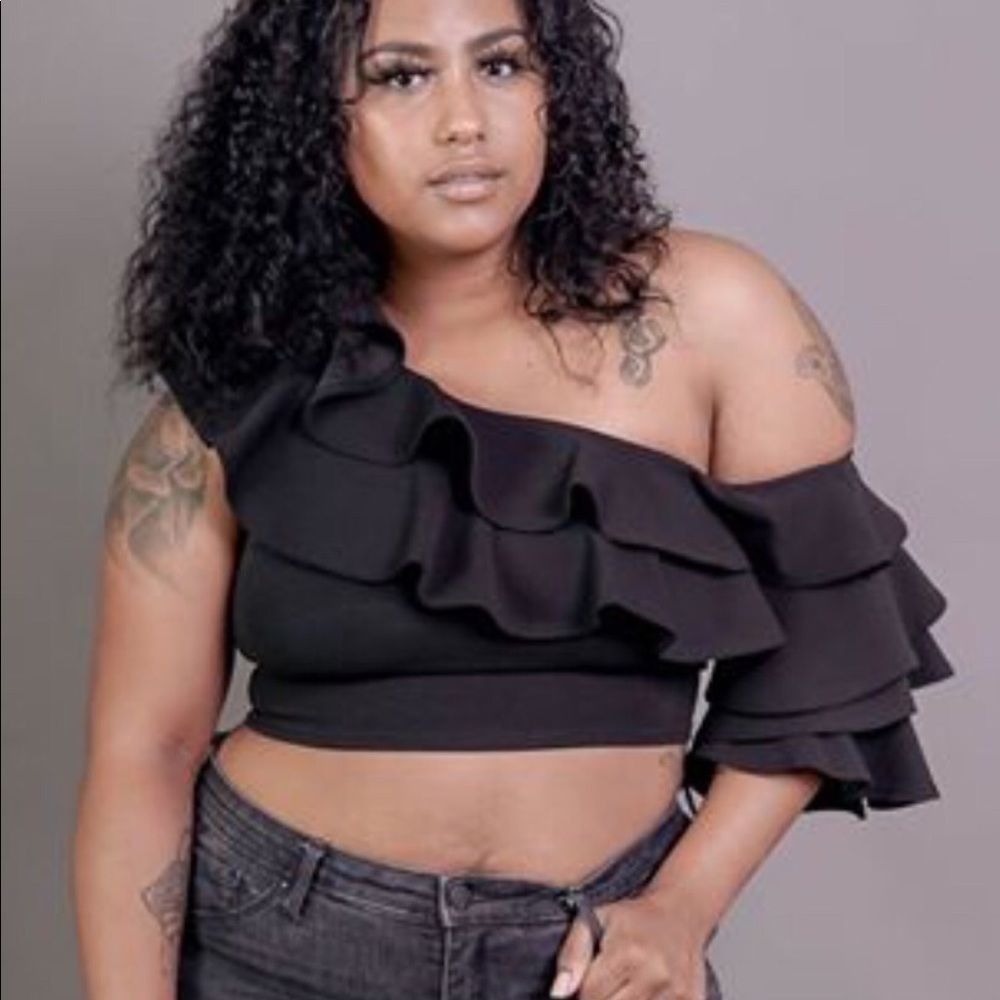 Ruffled Off Shoulder Crop Top